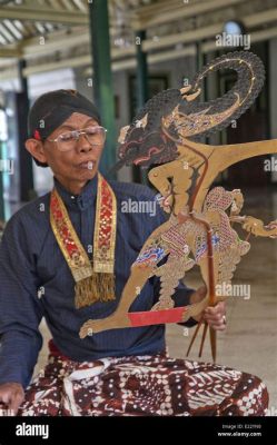 Wayang Kulit! The Intriguing Shadow Puppetry of Yogyakarta!